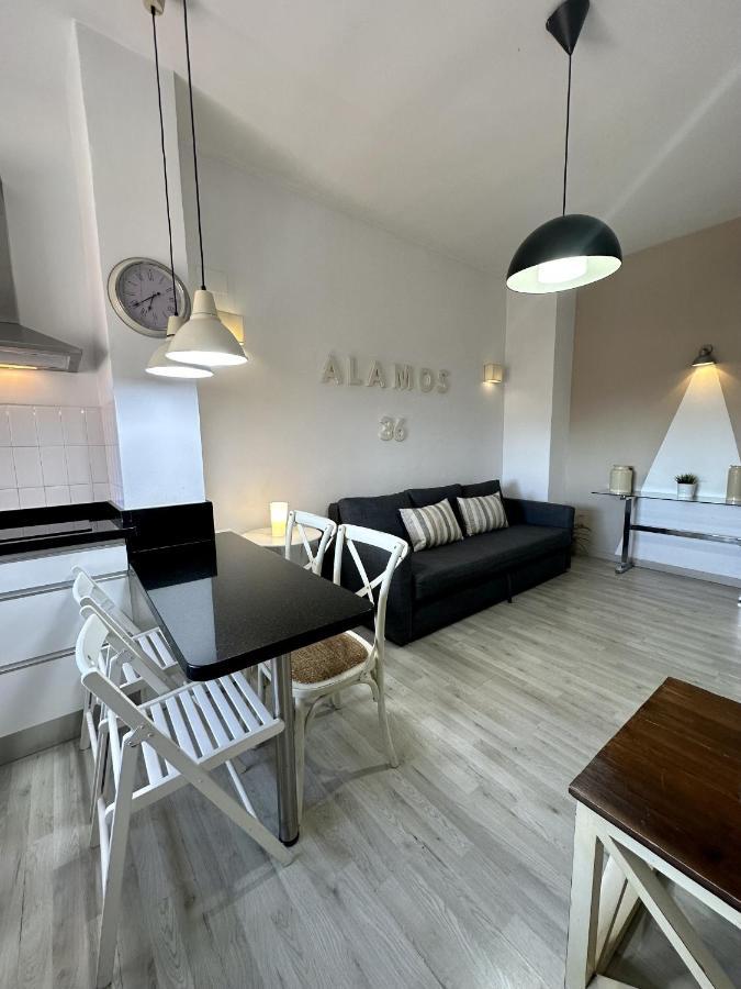 Alamos Suite Málaga Buitenkant foto